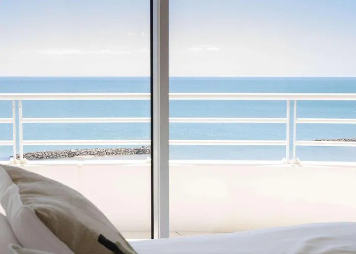 Valras-loc Privatisez Le 9e Etage De Larchipel